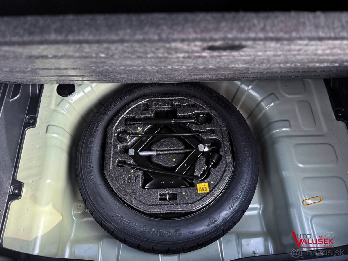 Kia STONIC 2026 1,0 T-GDi M6 SILVER + SILVER PACK - 11