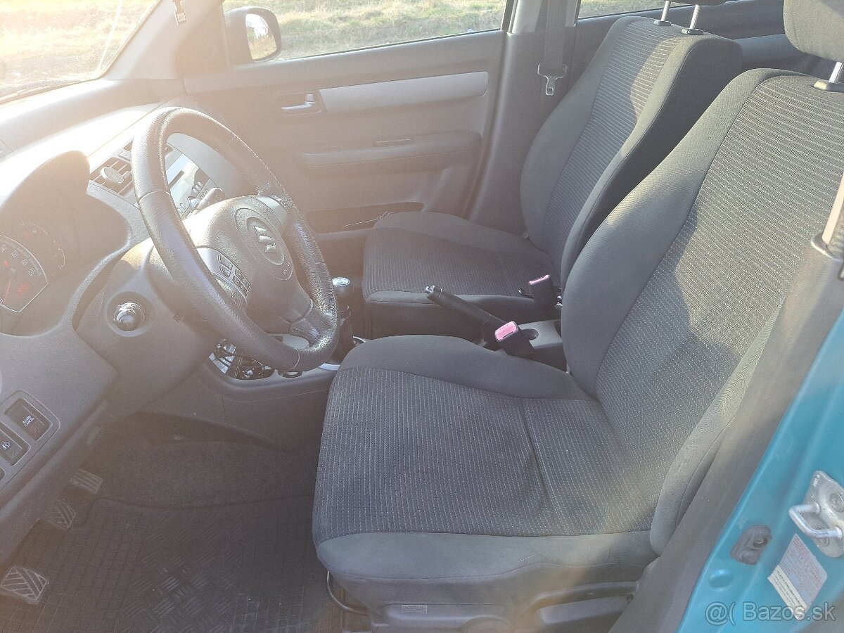 Suzuki Swift 1.3 Freeze - 11