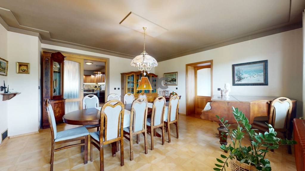 Na predaj Rodinný dom -rezort - Banská Bystrica 4500m2 - 11