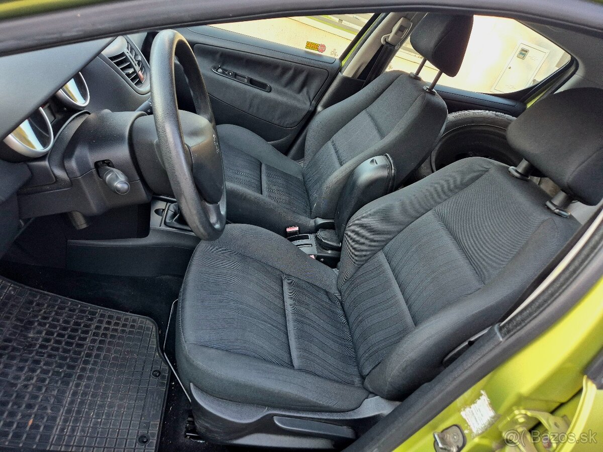 Peugeot 207 1.4 benzin - 11