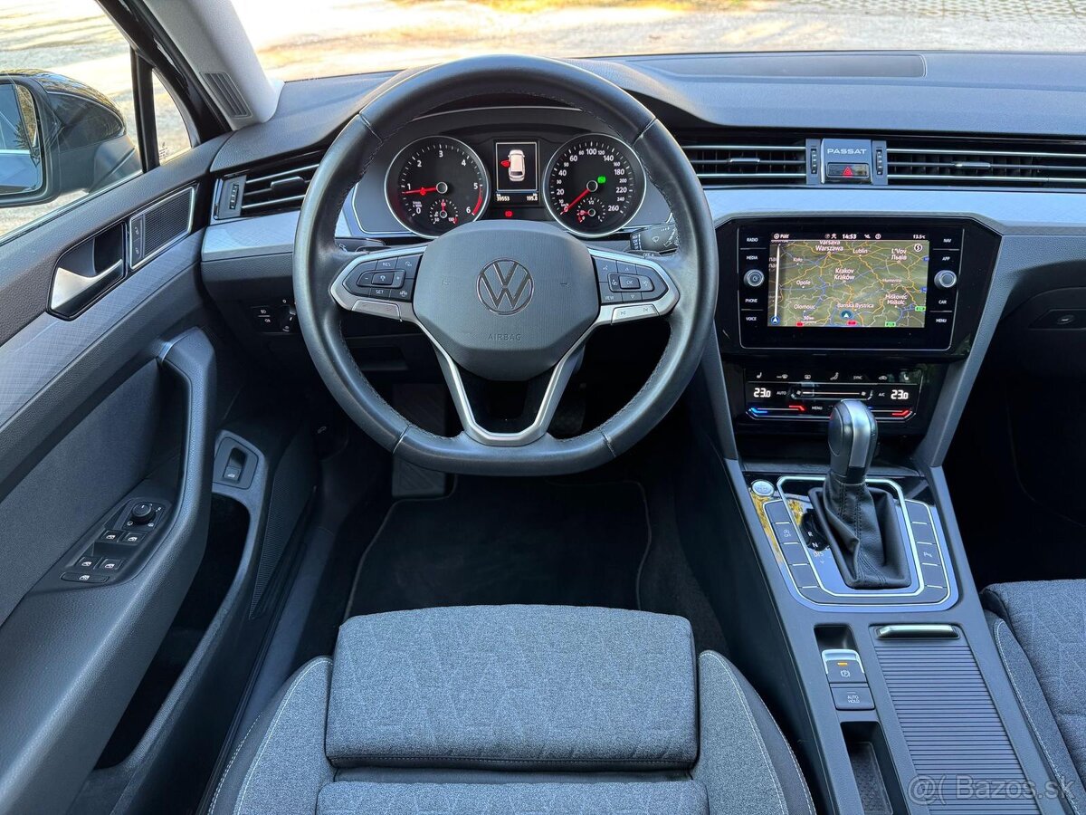 Volkswagen Passat Variant 2.0 TDI EVO Elegance DSG - 11