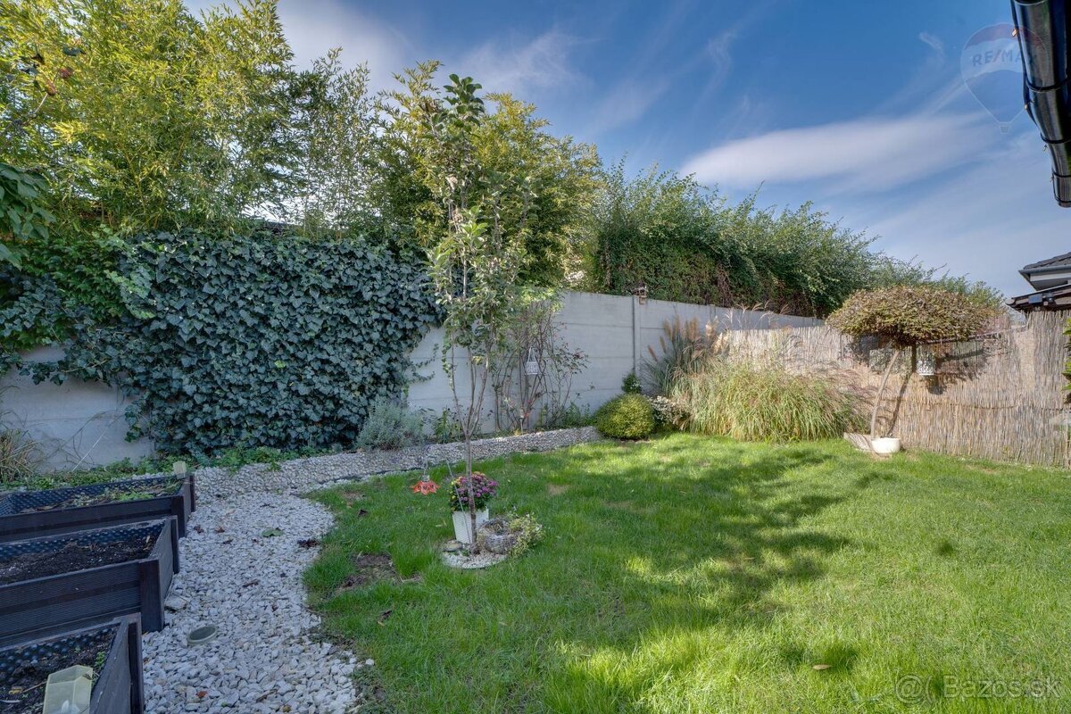 PREDAJ: Moderný 3 - izbový rodinný dom, Bazová ulica, Malino - 11