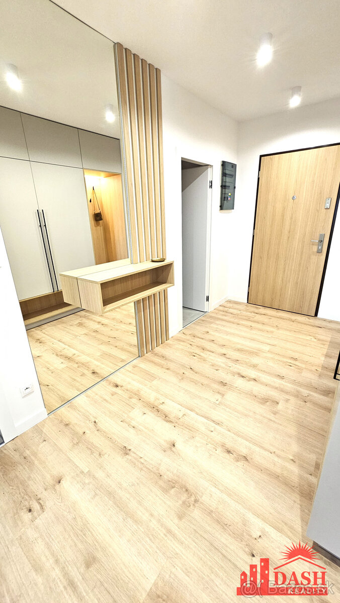 Na prenájom zariadený 3 izbový byt s garážovým parkovaním, T - 11