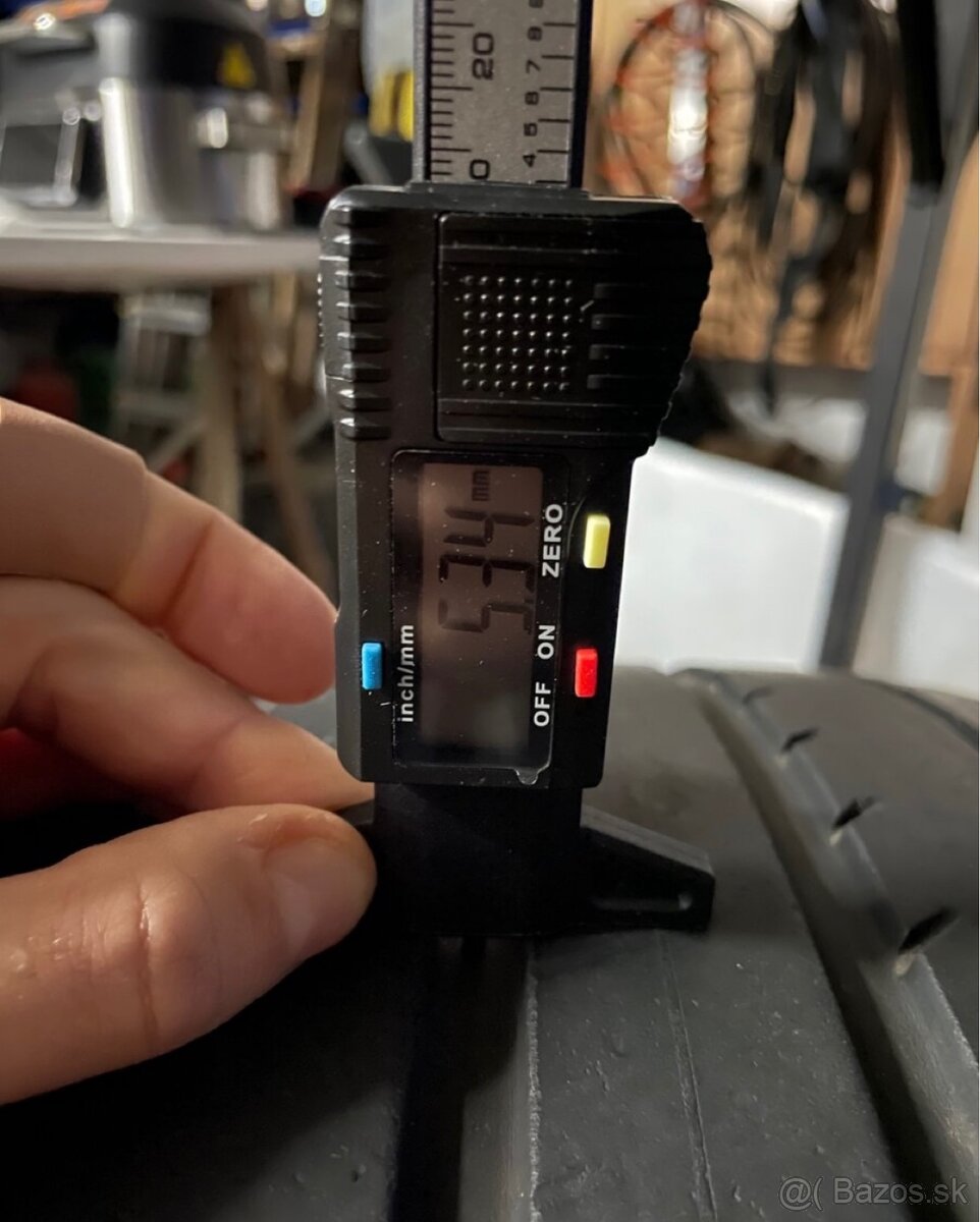 Yokohama 285/40 R21 letné - 11