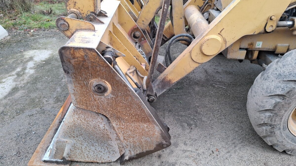 CATERPILLAR 428 B - 11