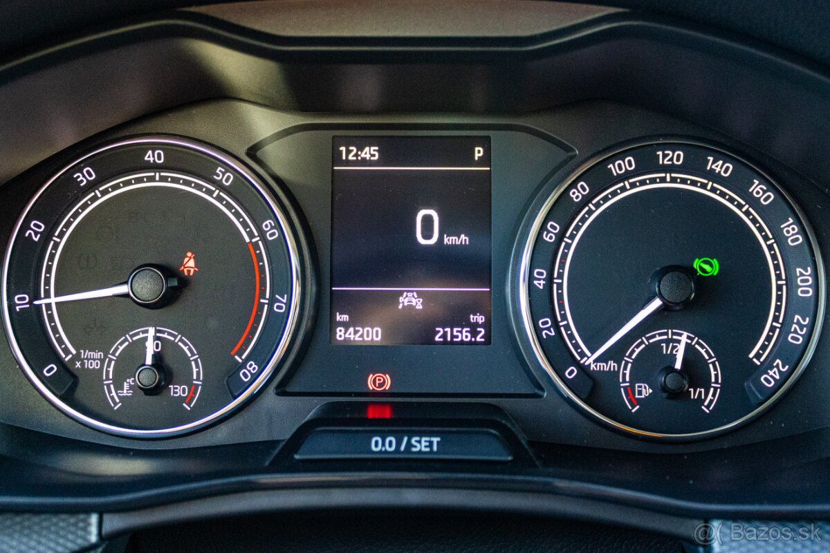 Škoda Kamiq Ambition 1,0 TSI 85kW / TOP STAV / - 11