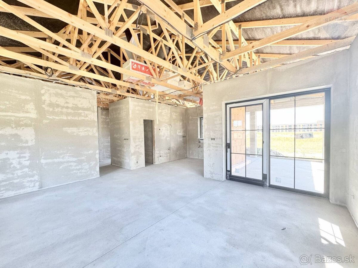 Predaj rodinného domu v Dunajskej Strede, 4 izby, pozemok 60 - 11