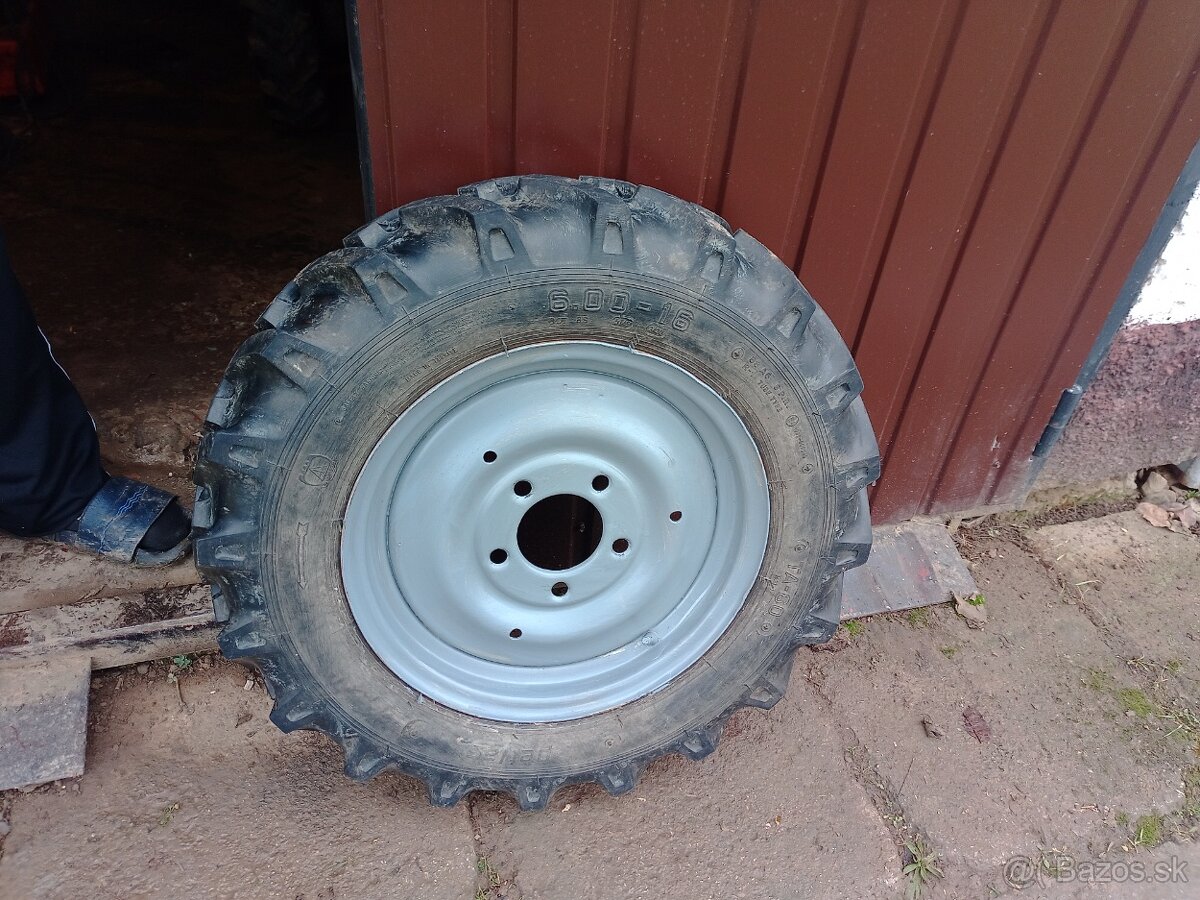 Predám traktor TK 14 a súčiastky - 11