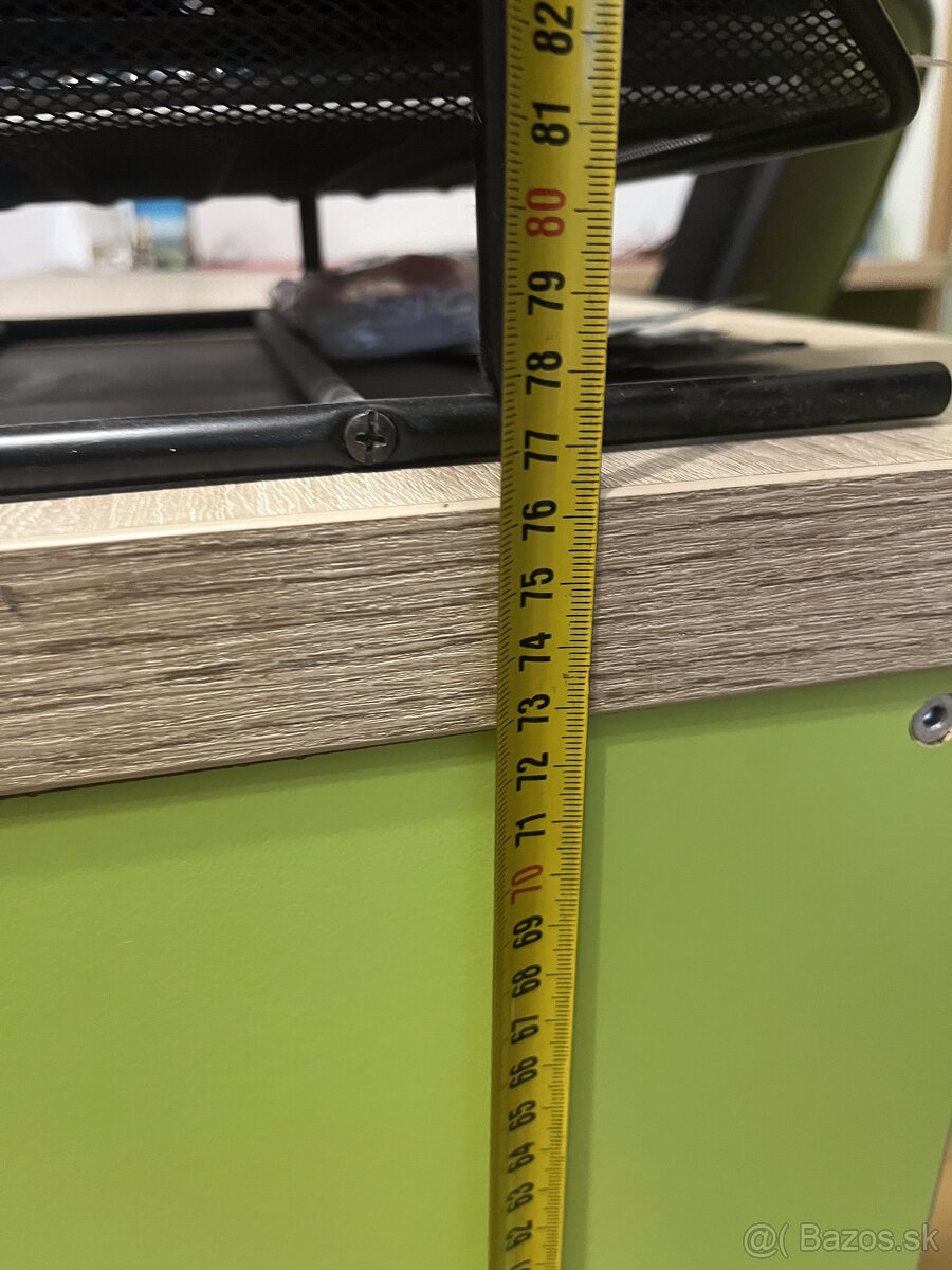 Predám písací stôl do detskej izby - 11