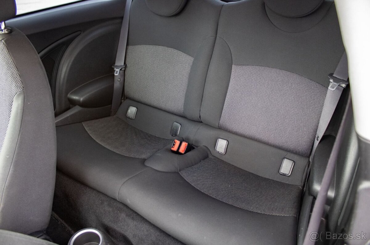 Mini Cooper 1.6 - 11