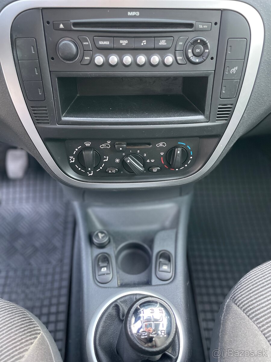 Citroen C3 1.4, 2008, len 54 000 km - 11