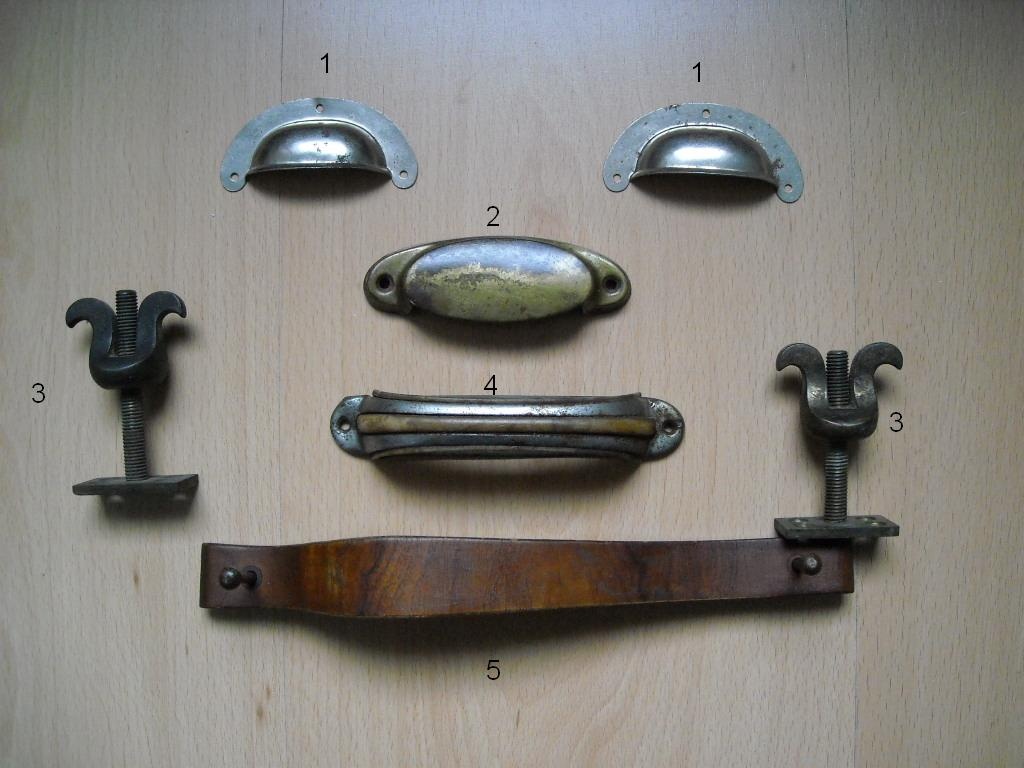 Kovania,úchytky catalin a iné - 11