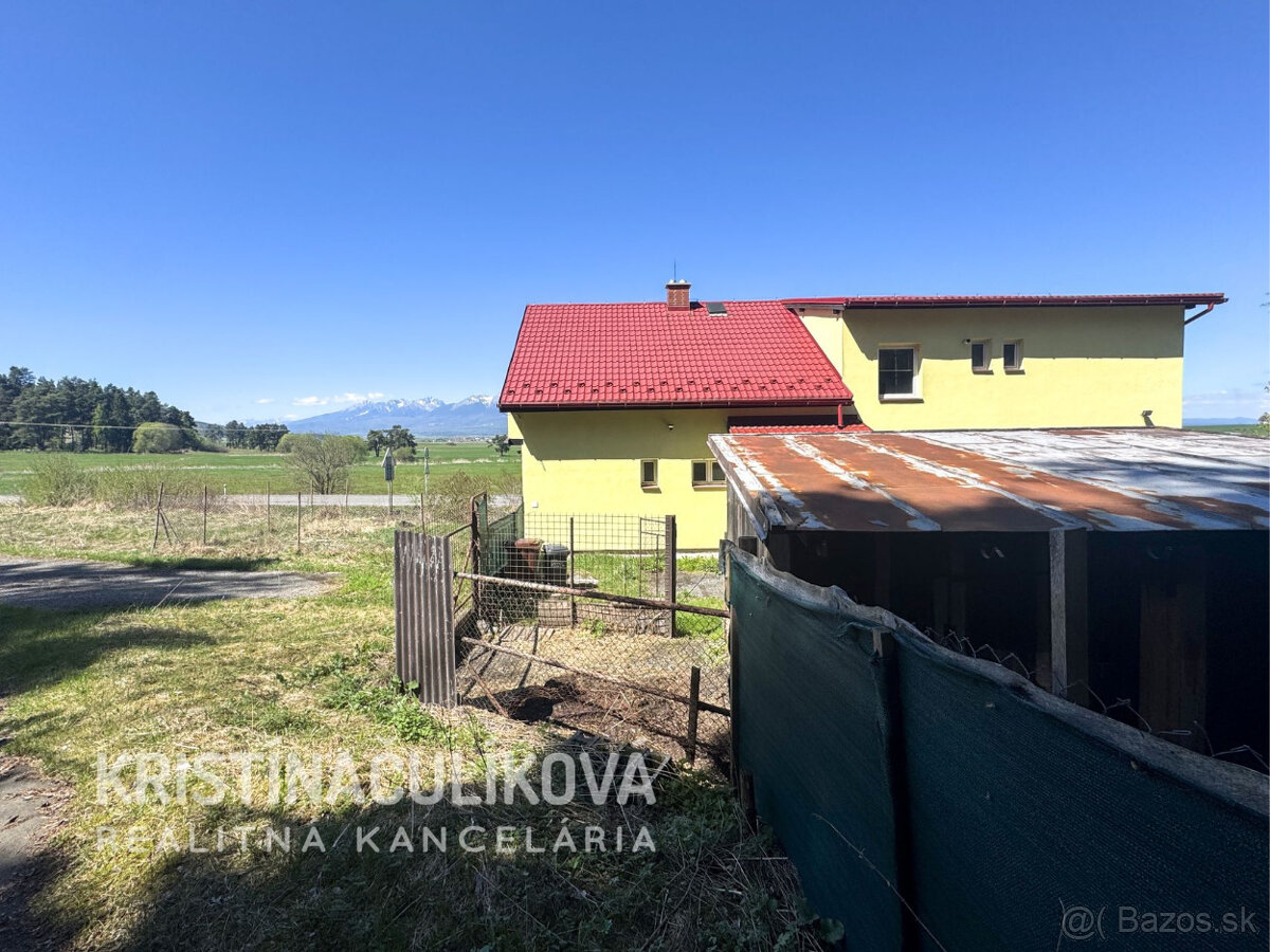 RODINNÝ DOM, POPRAD - KVETNICA - 11