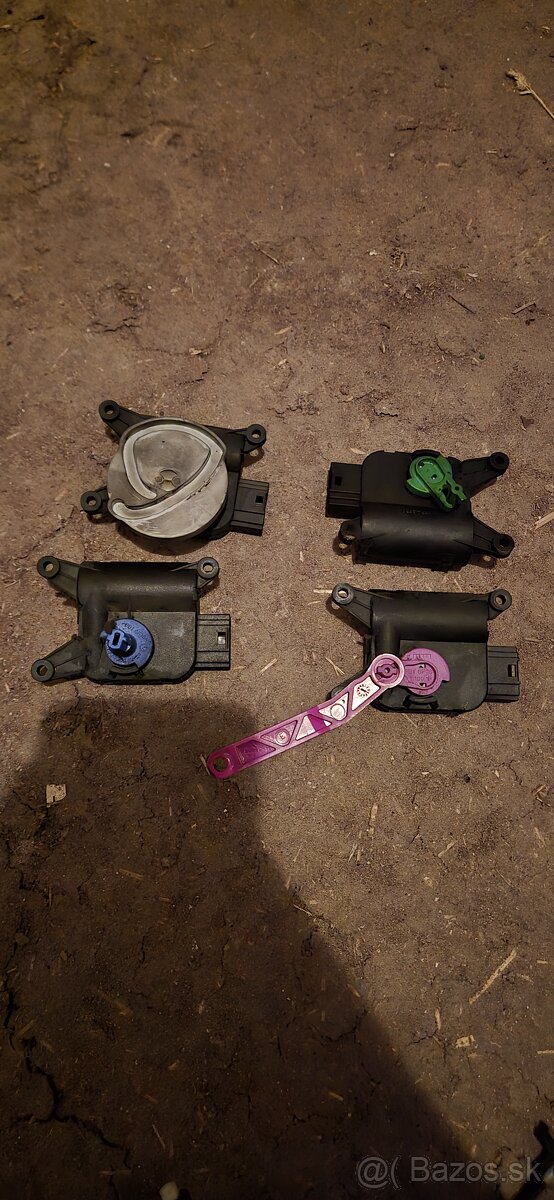 Predám diely z Audi A4 B6 avant - 11