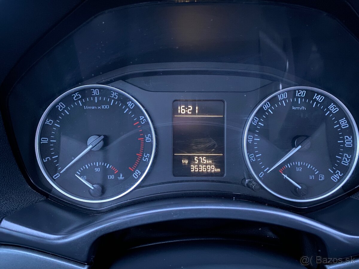 Škoda Octavia II 1.9 TDI - 11