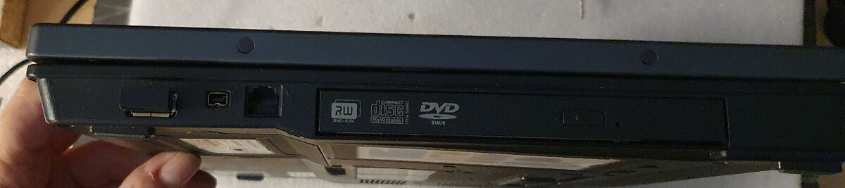 funkcny notebook - 11