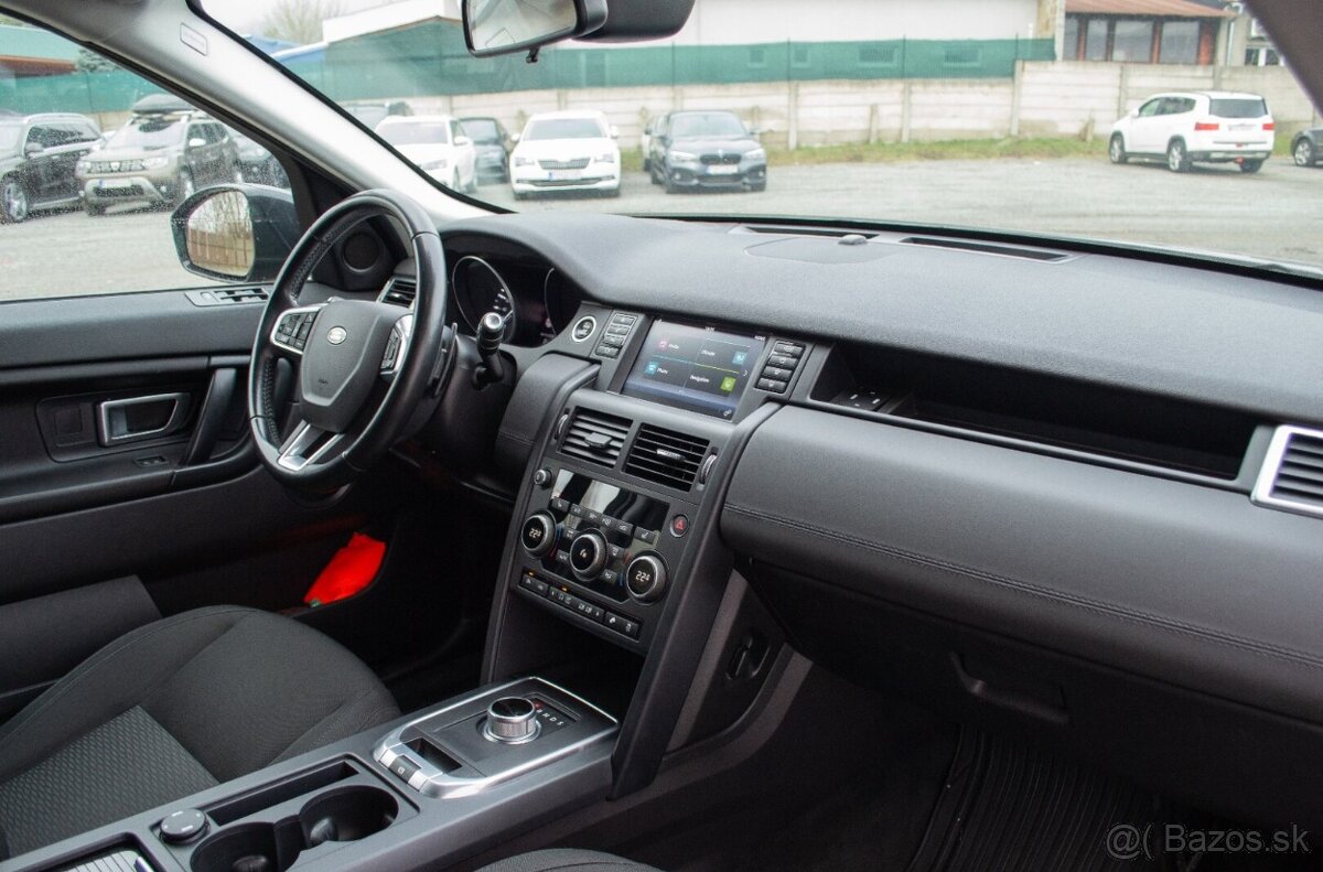 Land Rover Discovery Sport 2.0L TD4 SE AT - 11