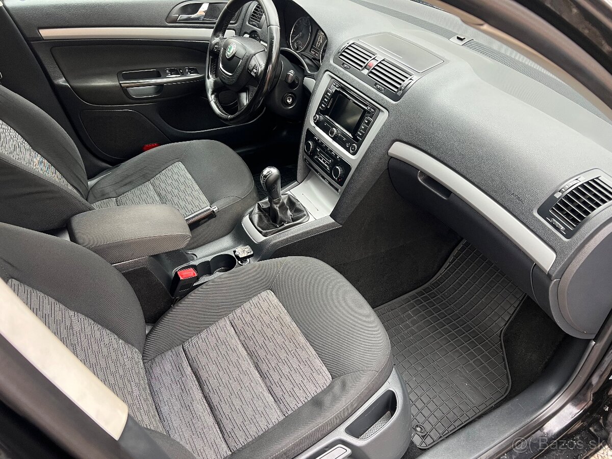 Škoda Octavia 1.6TDI Combi - 11