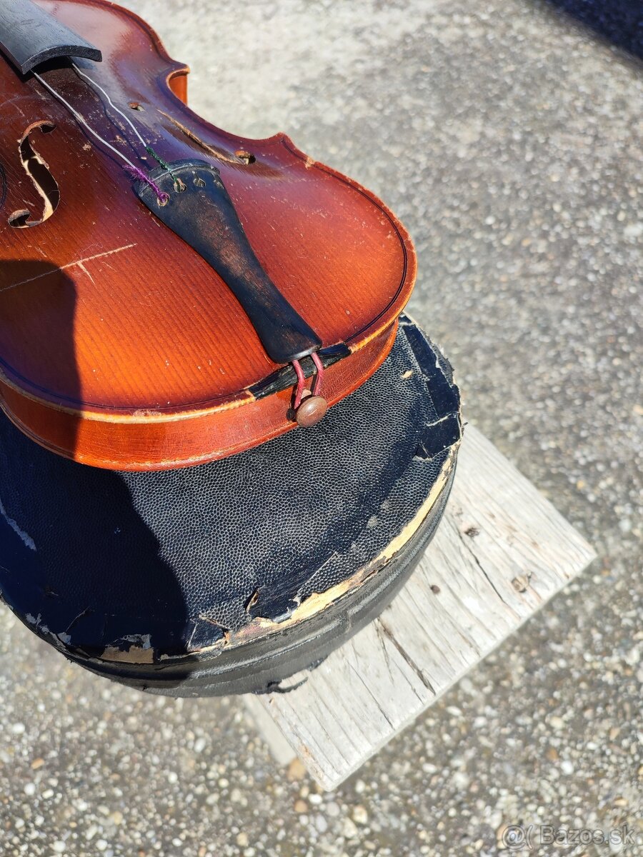 Staré husle - 11