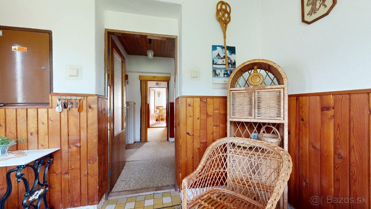 5-IZB. DOM - KRÁĽOVA LEHOTA - 11