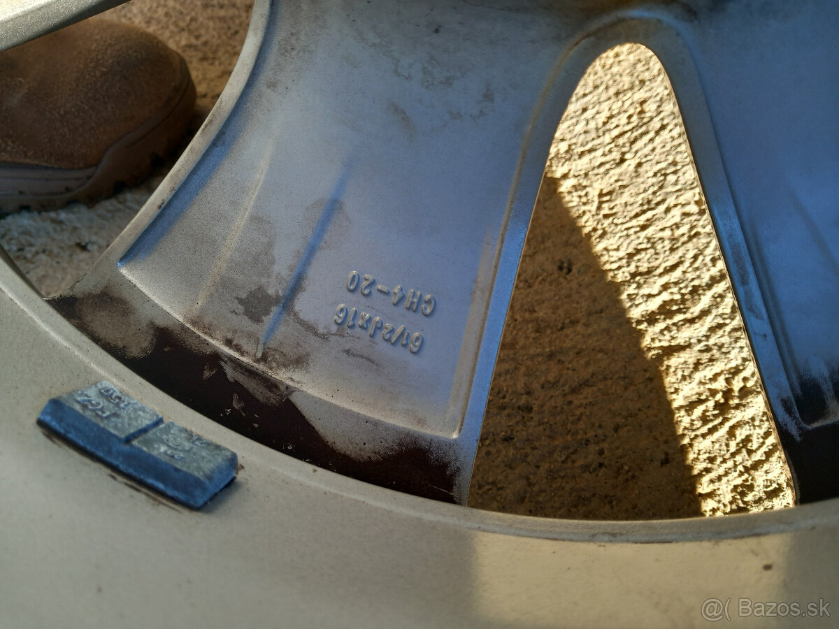 4x108 R16 Peugeot 2008 - 11