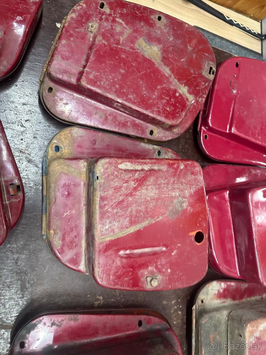 Predám pár kastlíky JAWA 250/559 350/360 panelka ČZ 175/45x - 11