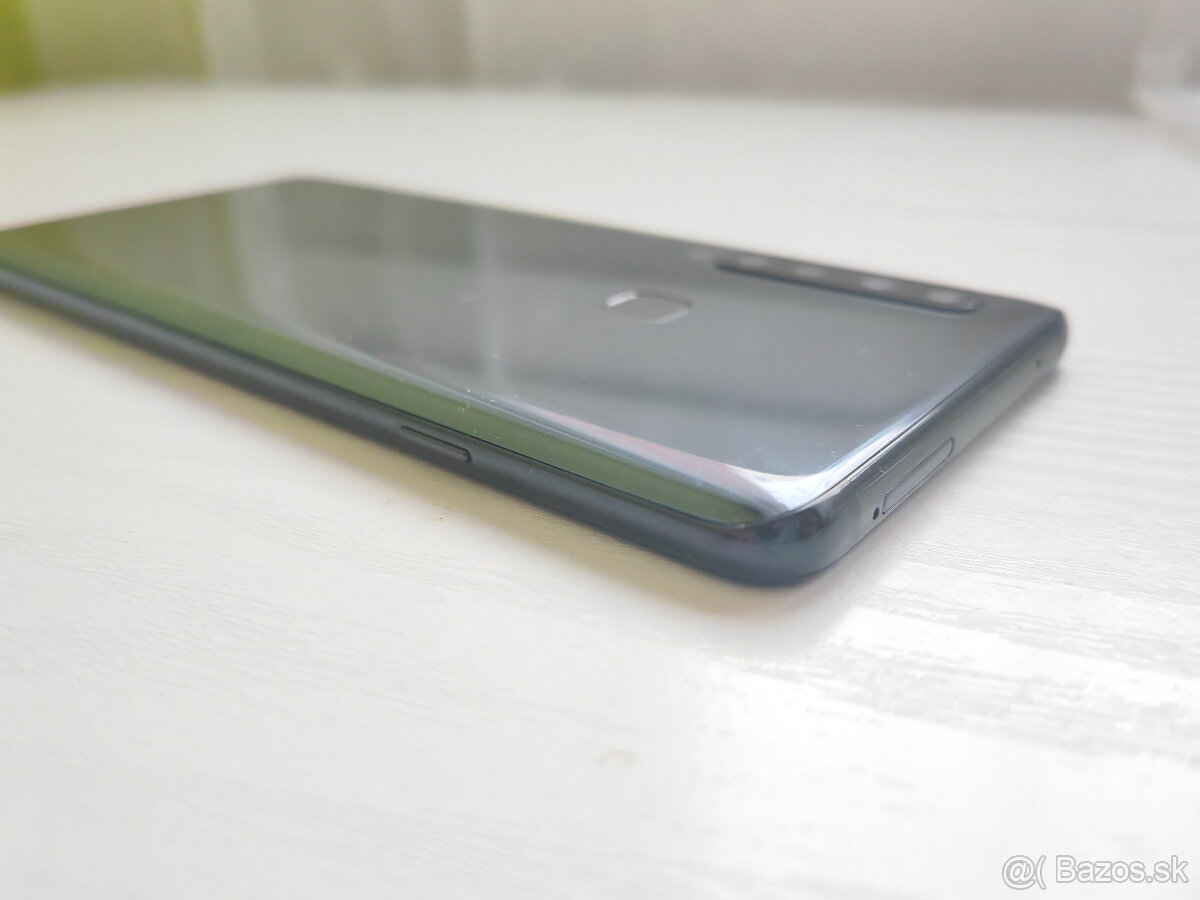 Samsung A9 Black - 11