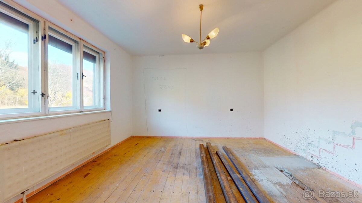 Predám dom v Horných Hámroch - 11