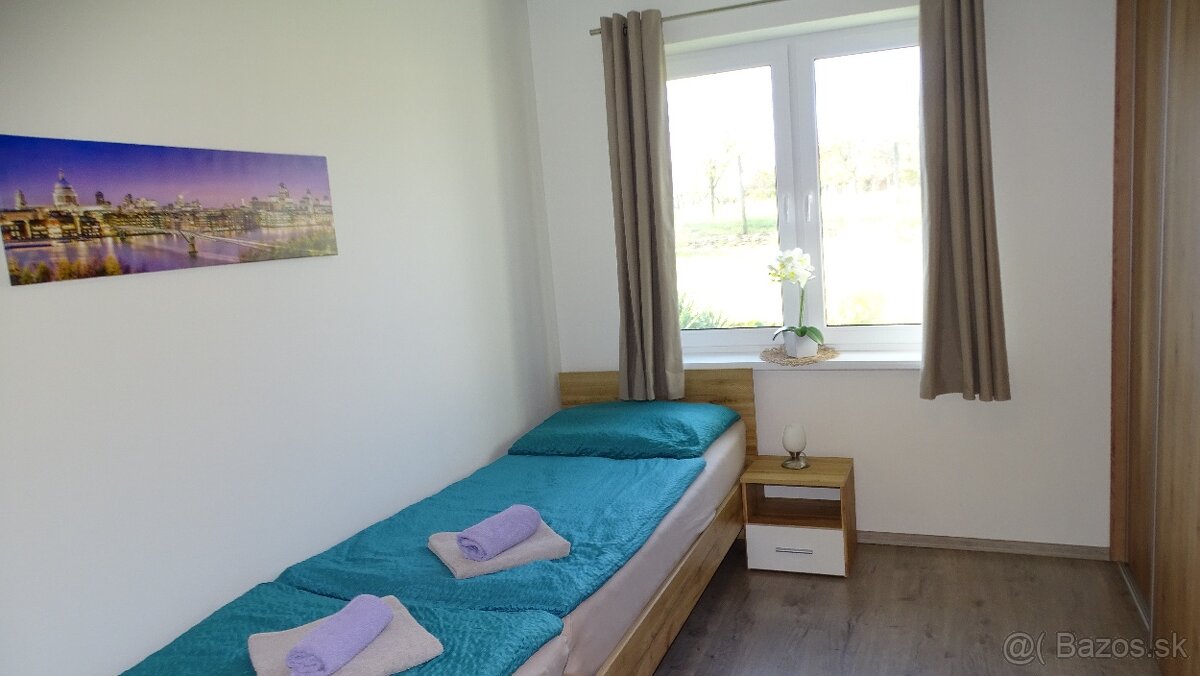 Bungalov pri Nitre na prenájom - 11