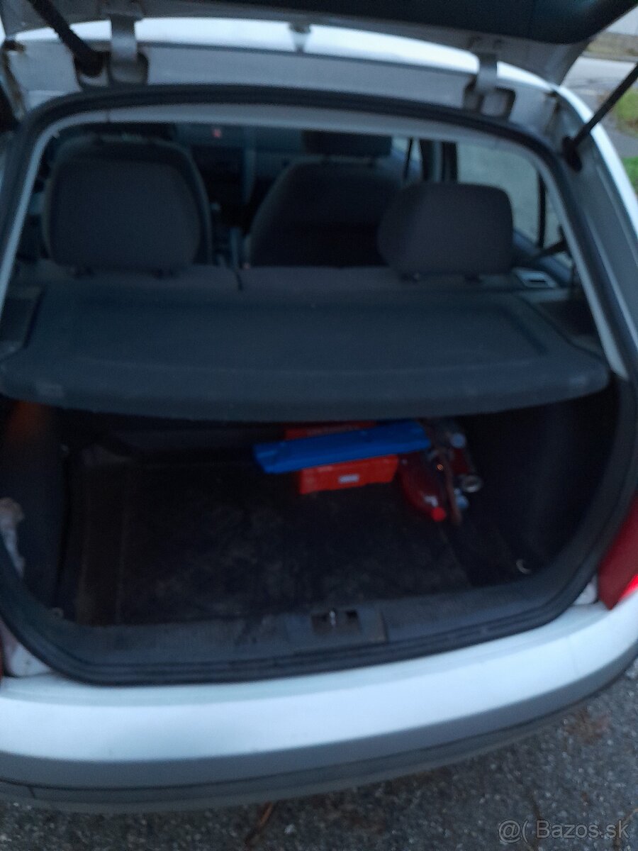 1.4 bebzin rk 2001 - 11