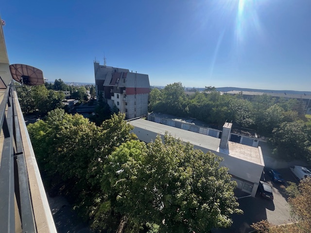 4 izb. byt po novej rekonštrukcii, DROTÁRSKA CESTA - 11