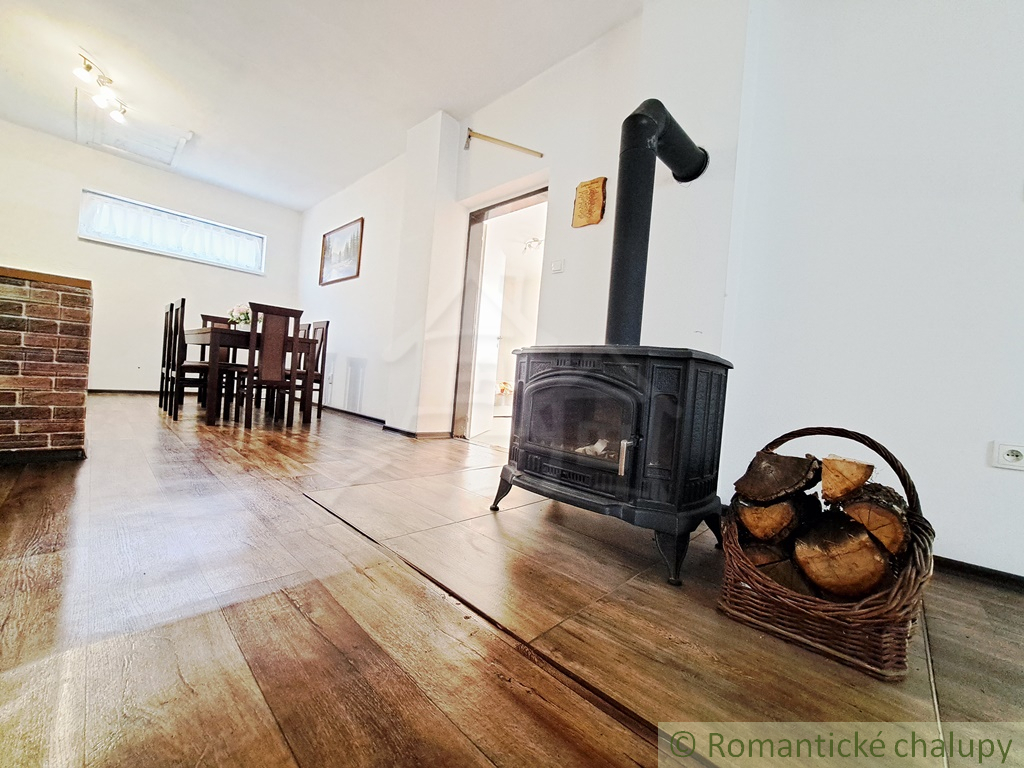 NOVÁ CENA - Rodinný domček v podhorskej obci Súlovce s veľ - 11