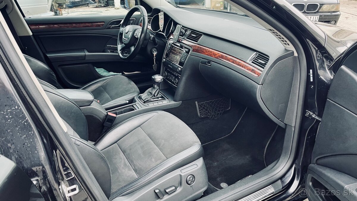 Škoda Superb combi dsg - 11