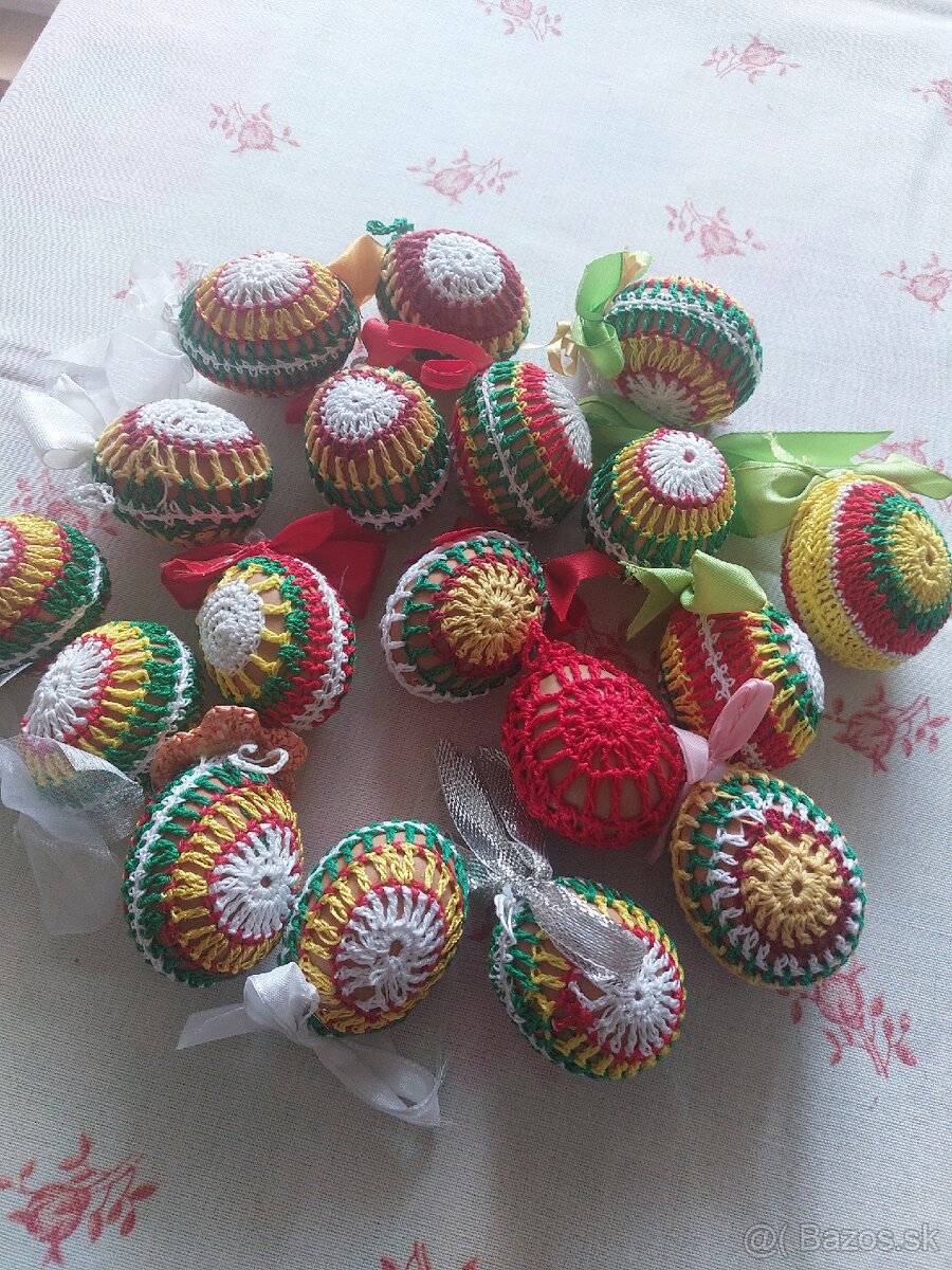 veľkonočné vajíčka a obrusy - 11