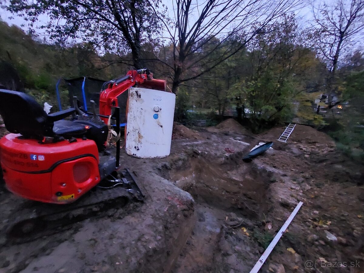 Vykopove práce MinibagerZB - 11
