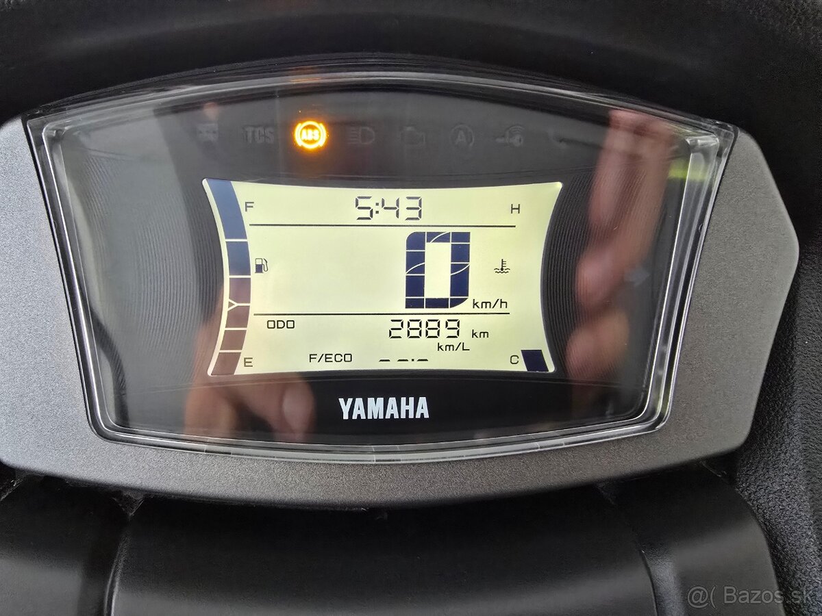 Yamaha N-Max 125 Slovak - 11