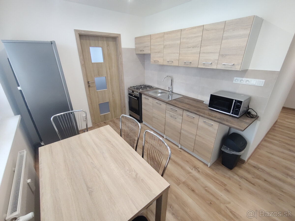 Rekonštruovaný 3 izb. blízko Centra, Južná tr., LO, zariaden - 11