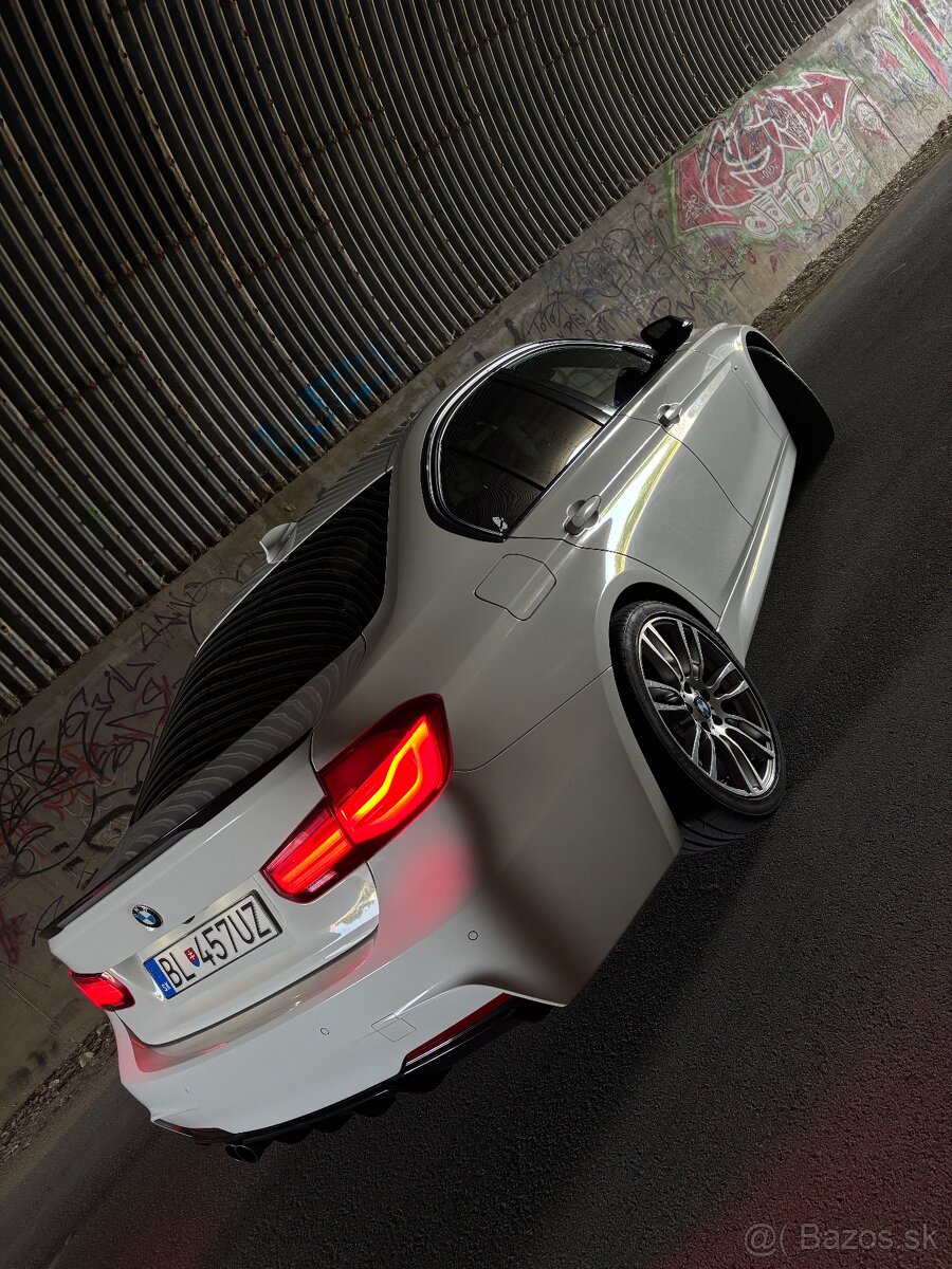 Bmw 320i f30 xdrive - 11