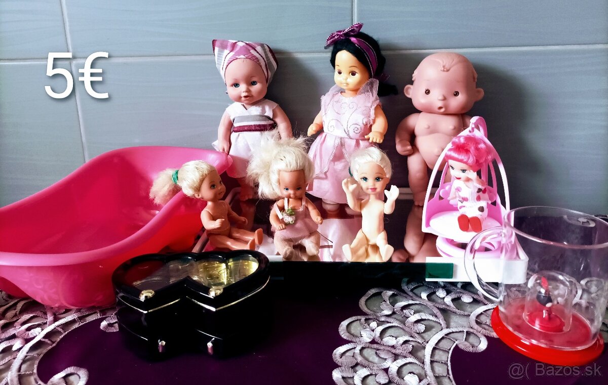 Bábiky, auto, vanička, koníky - 11
