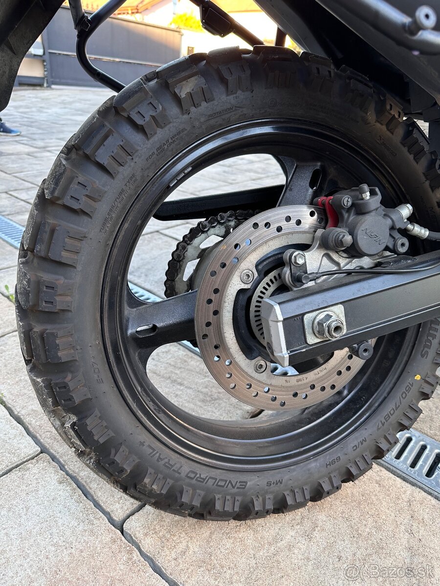 Suzuki V-Strom DL 650 ZNÍŽENÁ CENA - 11