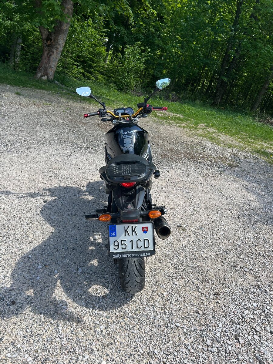 Yamaha xj6n - 11