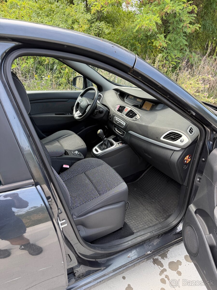 Renault Megane Scenic 1,5dci - 11