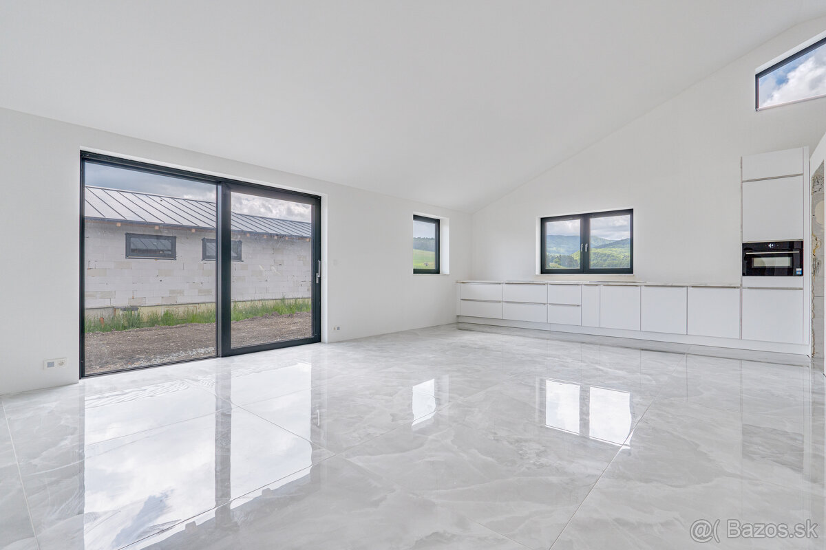 Na predaj 3 moderné nízkoenergetické rodinné domy v obci Val - 11