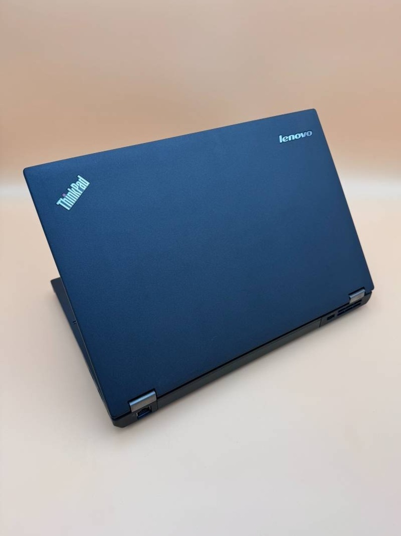 Notebook 14" Lenovo.Intel i5-4300M 2x2,60GHz.8gb ram.256SSD - 11