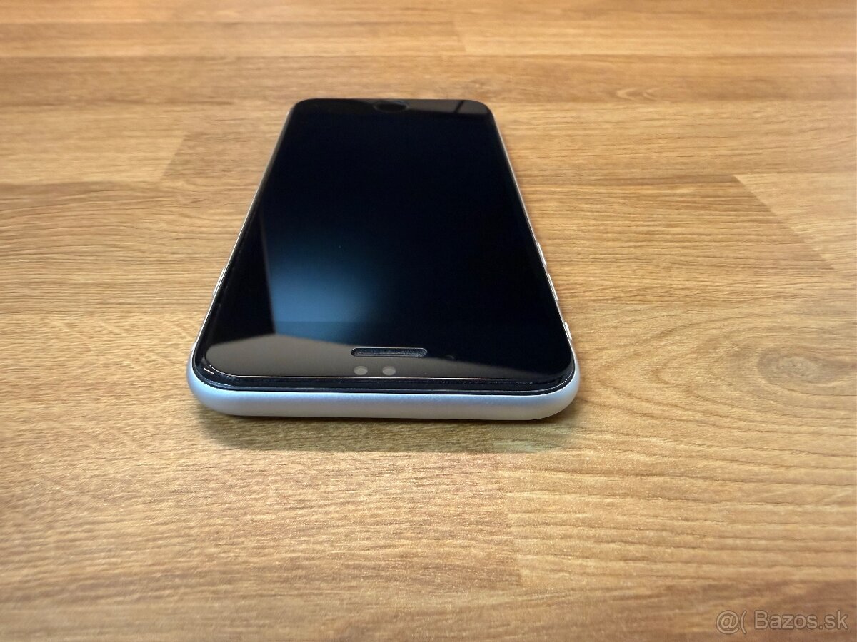 iPhone SE 2020 128GB - 11