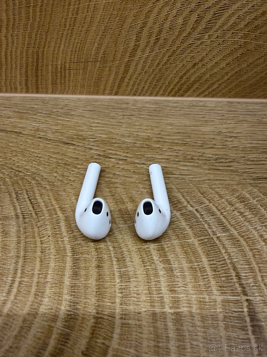 Apple AirPods 1 - 11