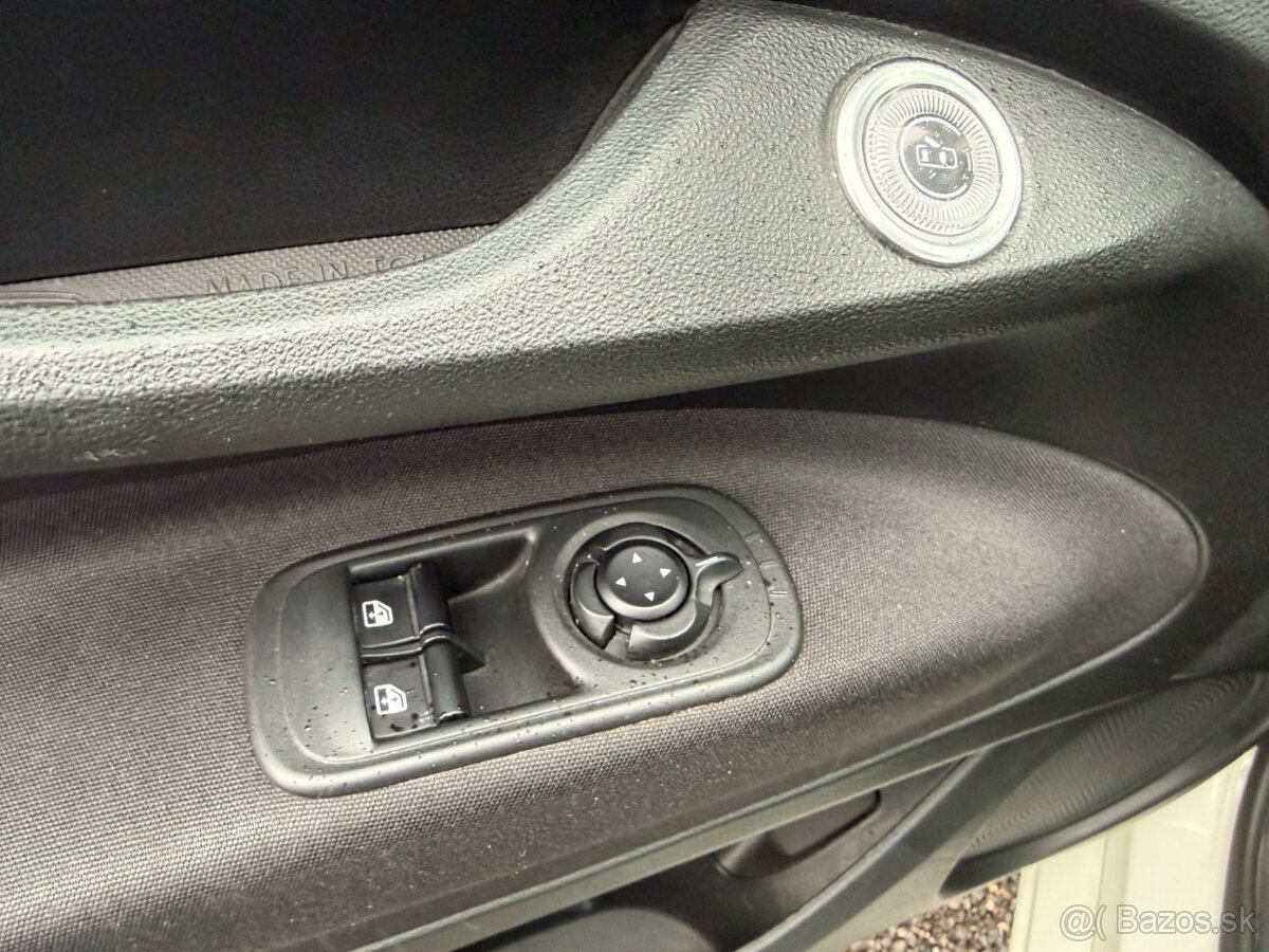 Fiat 500e 42kWh Icon - 11