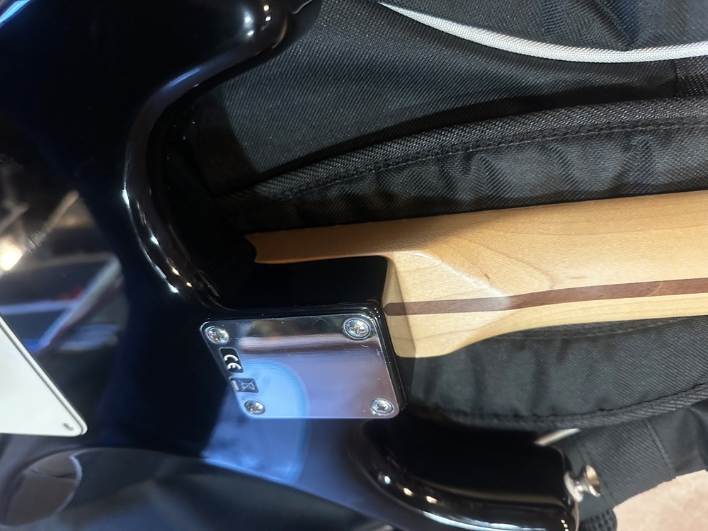 Fender Stratocaster Mexico, HSS, rok 2016 - 11