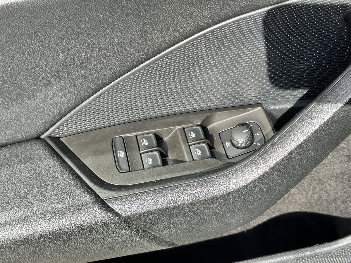 Škoda Octavia Combi DSG - 11