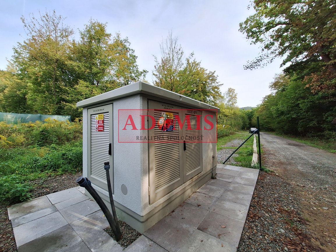 ADOMIS - Predám stavebný pozemok 800m2 Kysak Brezie,na výsta - 11